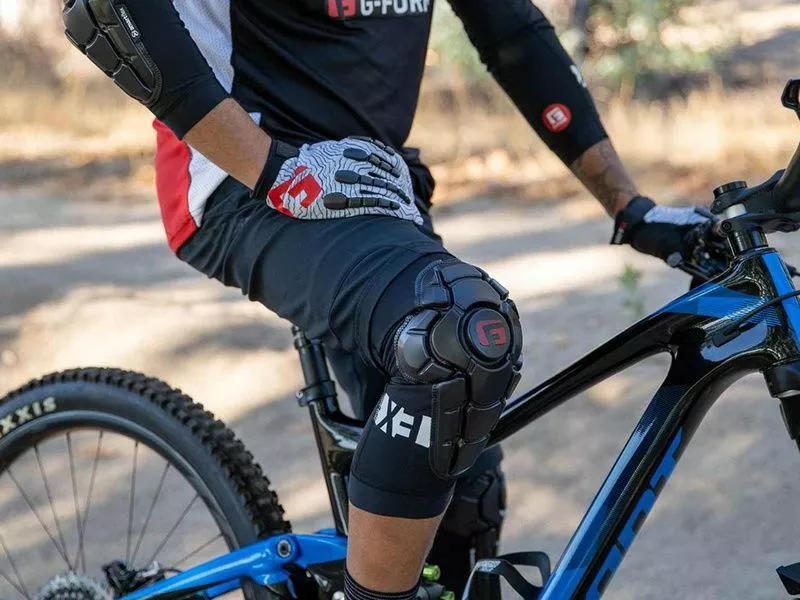 G-Form Rodilleras Niño Pro X3 Negro - Imagen 3