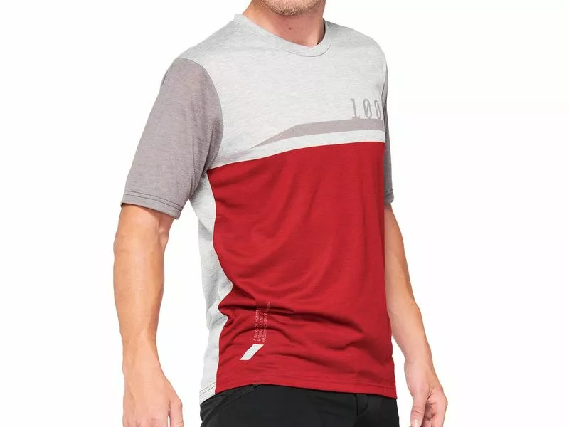 100% Traje Pantalón Corto Y Maillot Airmatic Cherry - Imagen 3